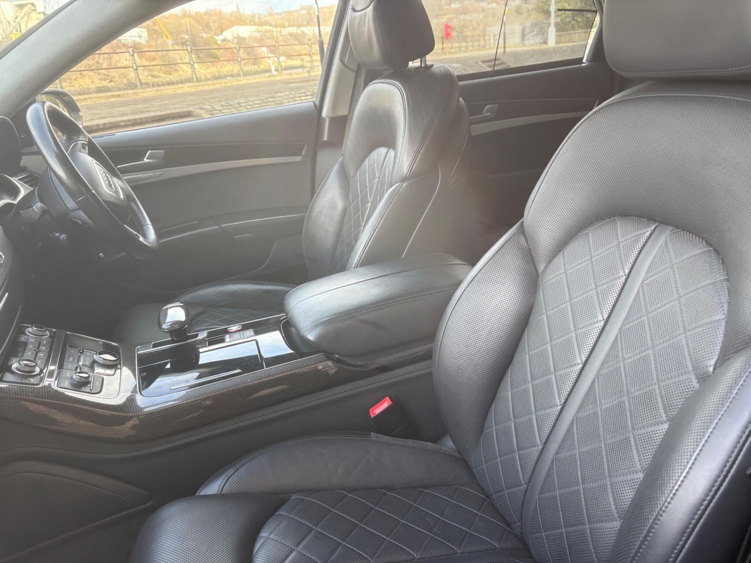 Used Audi S8 2013 for sale - 77698356: Photo 37