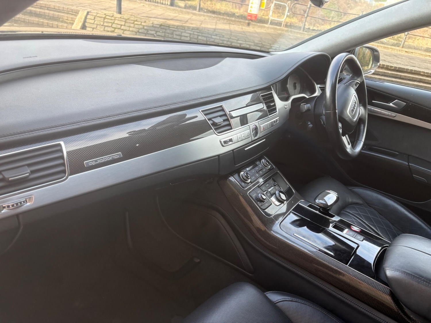 Used Audi S8 2013 for sale - 77698356: Photo 38