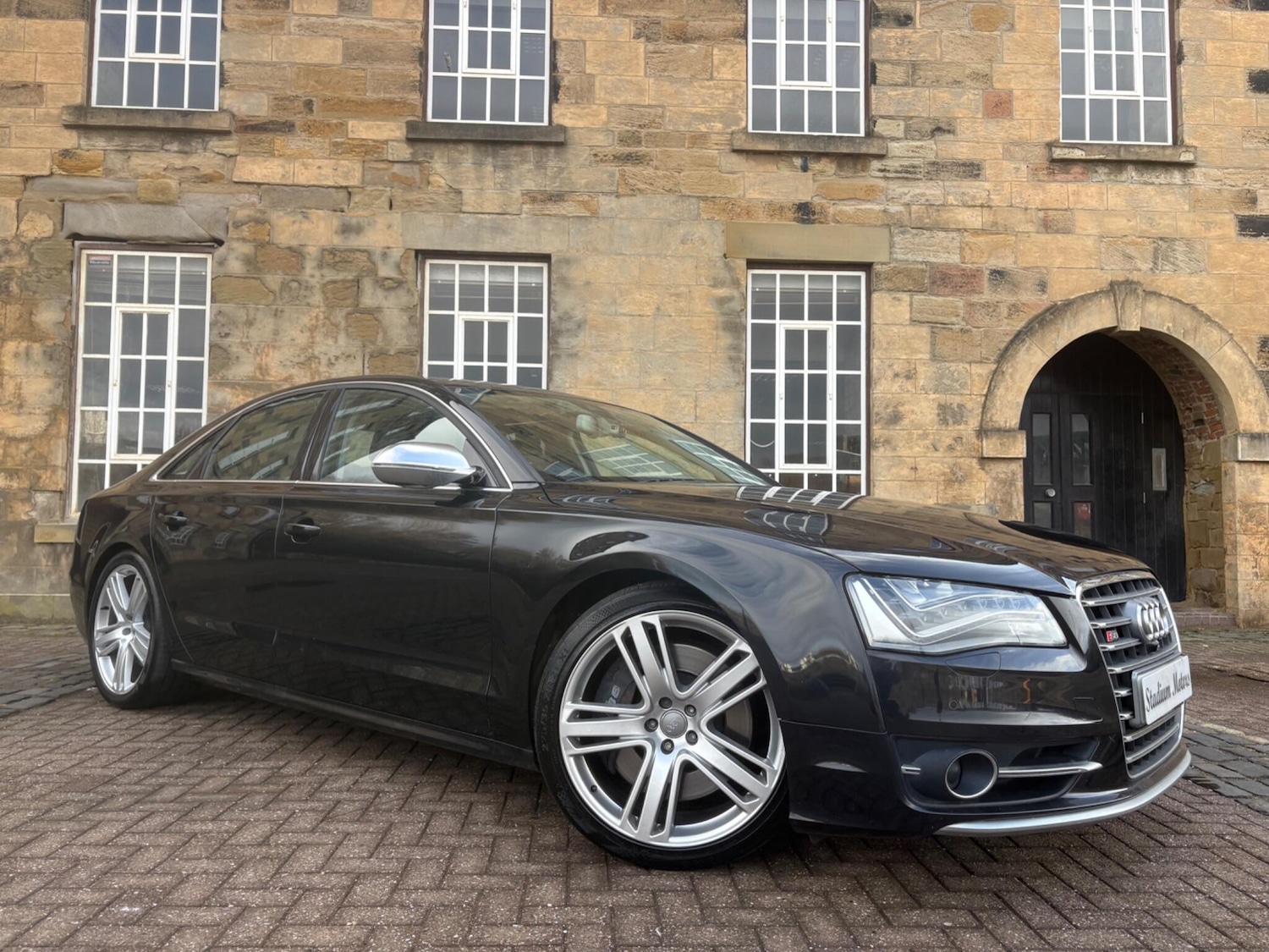 Used Audi S8 2013 for sale - 77698356: Photo 6