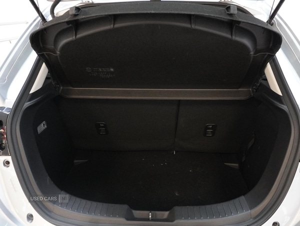 Used Mazda Mazda2 2022 for sale - 76308261: Photo 6