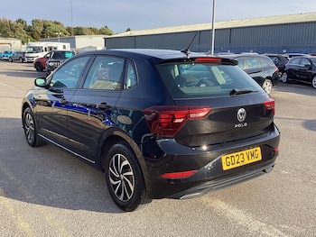 Used Volkswagen Polo 2023 for sale - 79537300: Photo