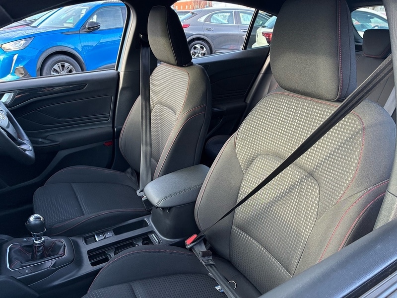 Used Ford Focus for sale - 77902471: Photo 14