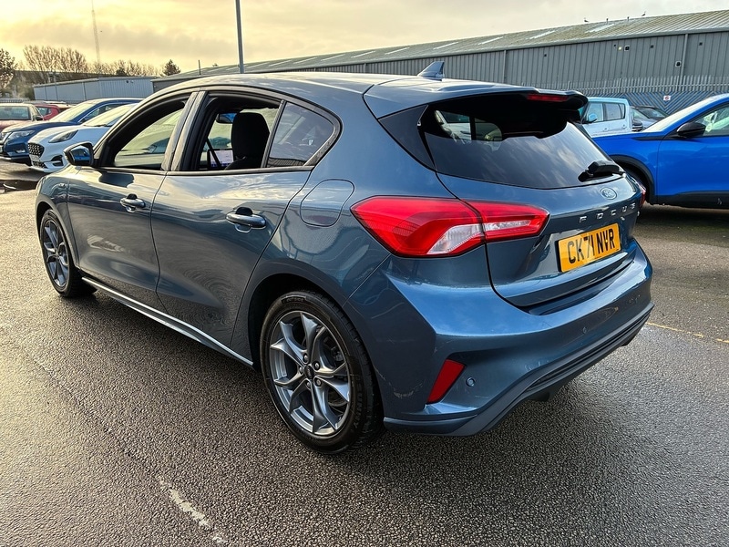 Used Ford Focus for sale - 77902471: Photo 2