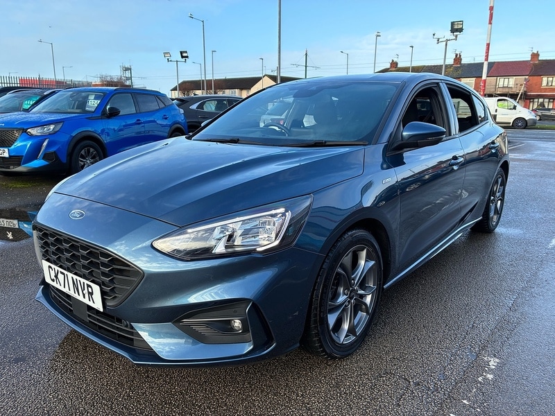 Used Ford Focus for sale - 77902471: Photo 3