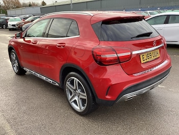 Used Mercedes-Benz GLA 2020 for sale - 77902453: Photo