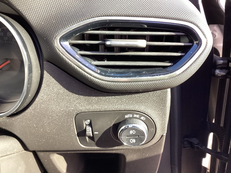 Used Vauxhall Crossland 2023 for sale - 77920893: Photo 18