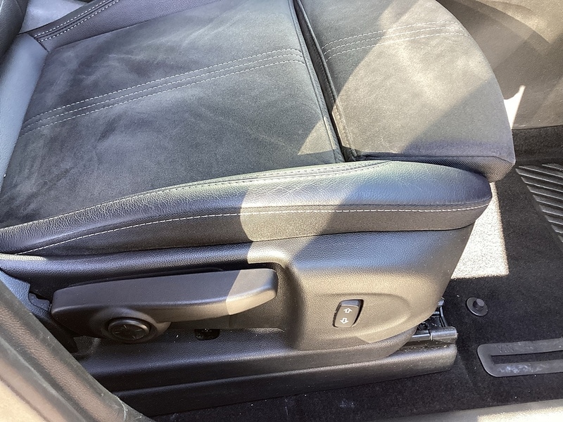 Used Vauxhall Crossland 2023 for sale - 77920893: Photo 33