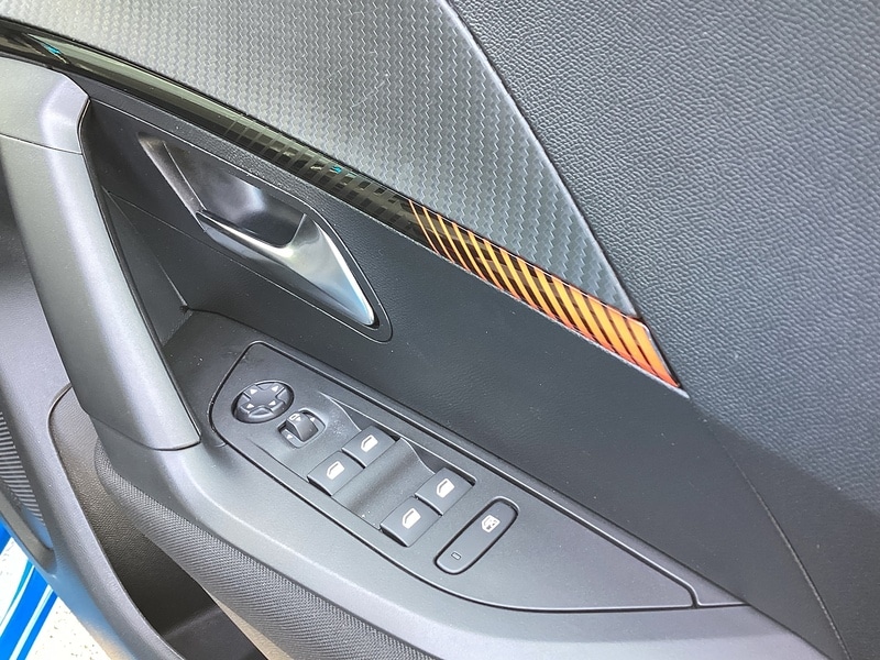 Used Peugeot 2008 for sale - 77902452: Photo 32