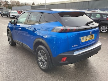 Used Peugeot 2008 2022 for sale - 77902477: Photo
