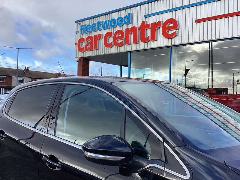 Used Peugeot 208 2019 for sale - 77902409: Photo 29