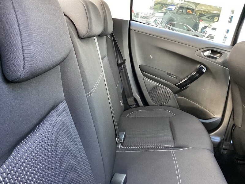 Used Peugeot 208 2019 for sale - 77902409: Photo 33