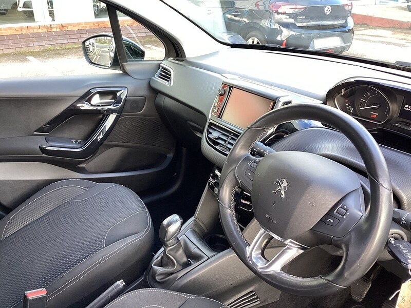 Used Peugeot 208 2019 for sale - 77902409: Photo 7