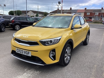 Used Kia Stonic 2023 for sale - 79359394: Photo