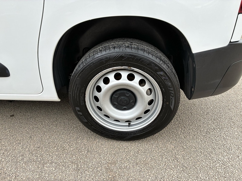 Used Vauxhall Combo for sale - 77902402: Photo 26