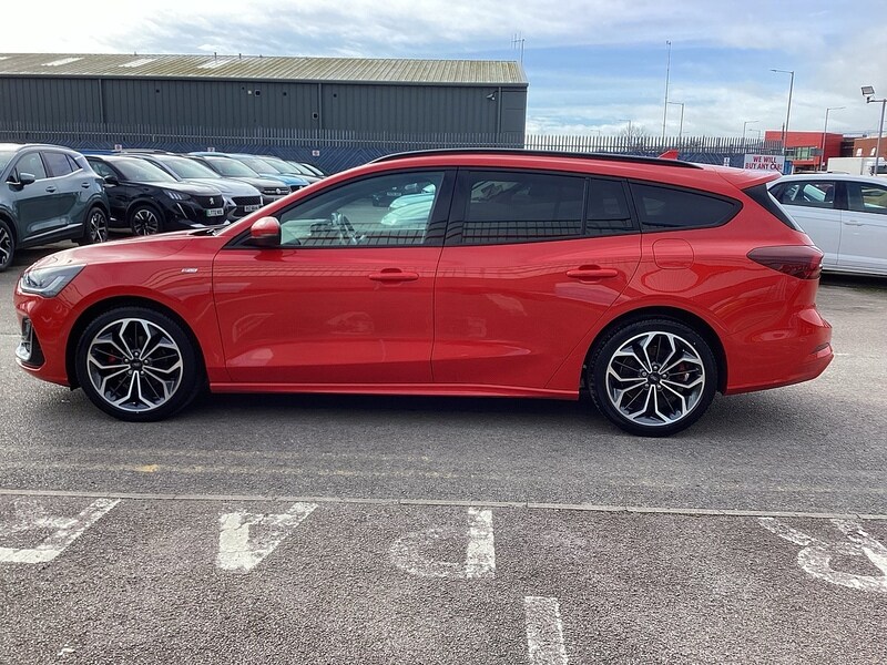 Used Ford Focus 2022 for sale - 77902353: Photo 13