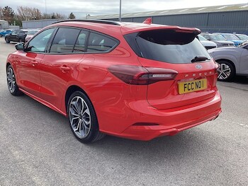 Used Ford Focus 2022 for sale - 77902353: Photo