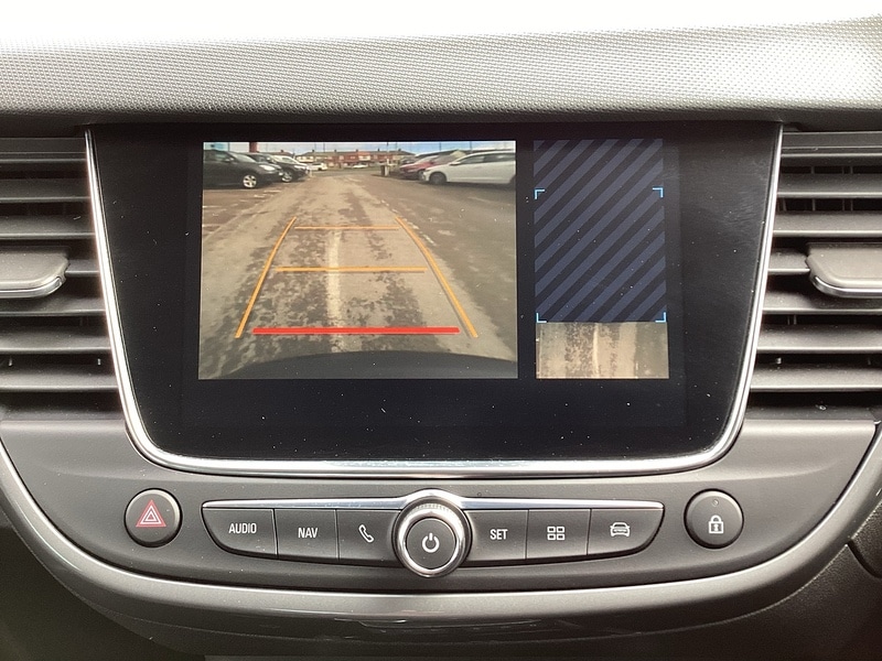 Used Vauxhall Crossland 2023 for sale - 77902403: Photo 4