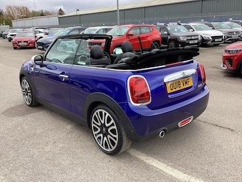 Used MINI Convertible 2018 for sale - 78709818: Photo