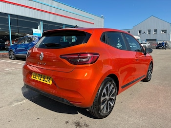 Used Renault Clio 2022 for sale - 78709827: Photo