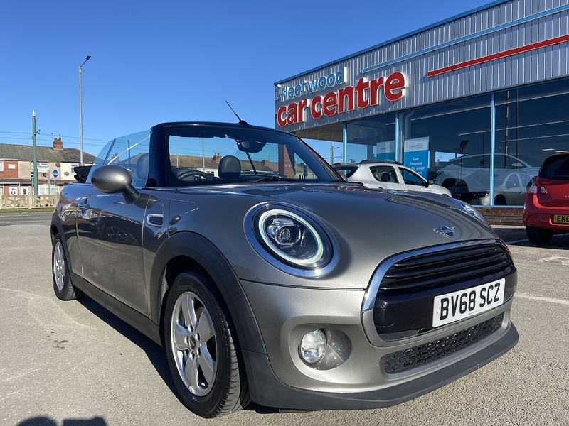 Used MINI Convertible 2018 for sale - 77902429: Photo 1
