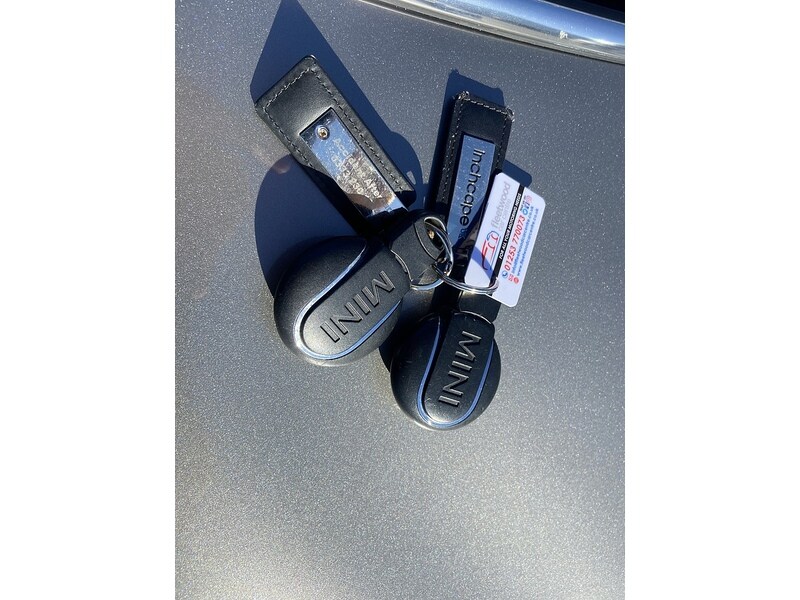 Used MINI Convertible 2018 for sale - 77902429: Photo 28