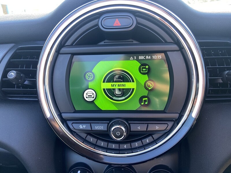 Used MINI Convertible 2018 for sale - 77902429: Photo 7