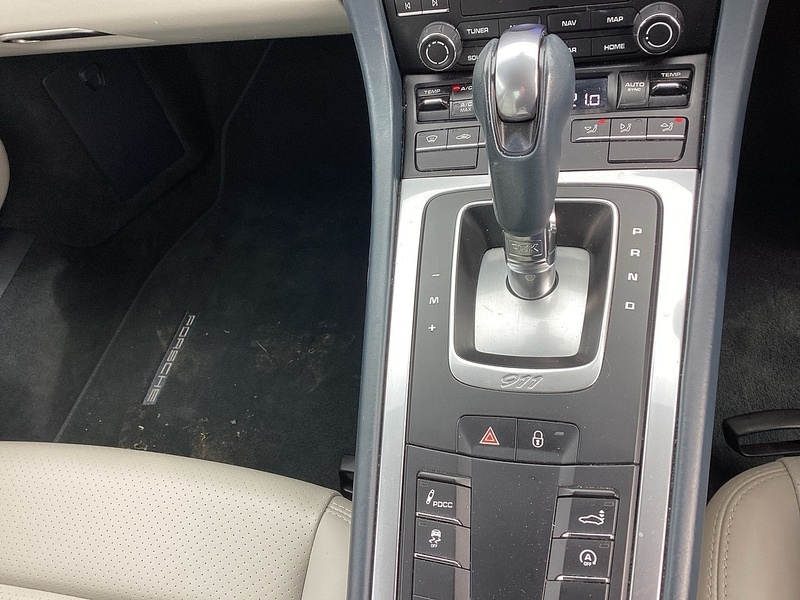 Used Porsche 911 2017 for sale - 78111429: Photo 17