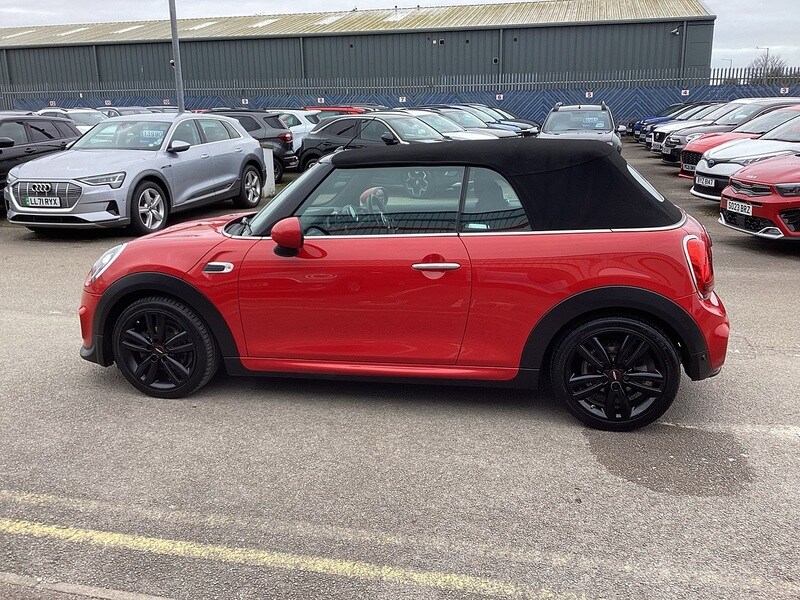 Used MINI Convertible 2018 for sale - 78097516: Photo 31