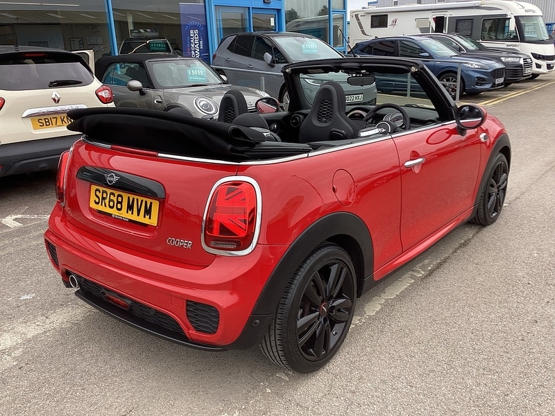 Used MINI Convertible 2018 for sale - 78097516: Photo 9