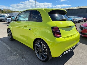 Used Abarth 500 2024 for sale - 78544952: Photo