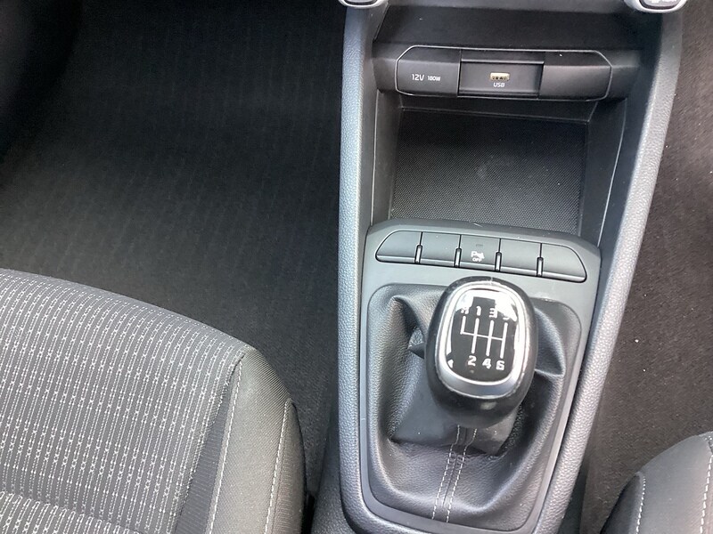 Used Kia Stonic 2021 for sale - 77902415: Photo 17