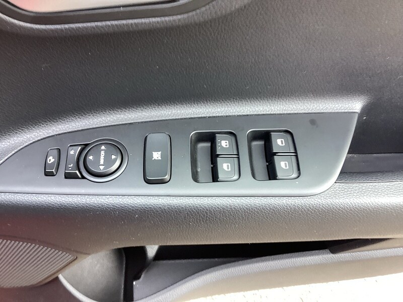 Used Kia Stonic 2021 for sale - 77902415: Photo 20