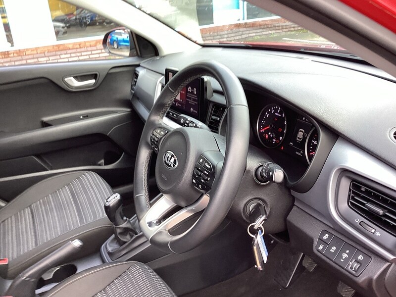 Used Kia Stonic 2021 for sale - 77902415: Photo 7