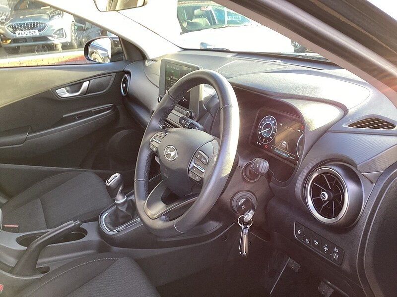 Used Hyundai KONA 2023 for sale - 77902359: Photo 7