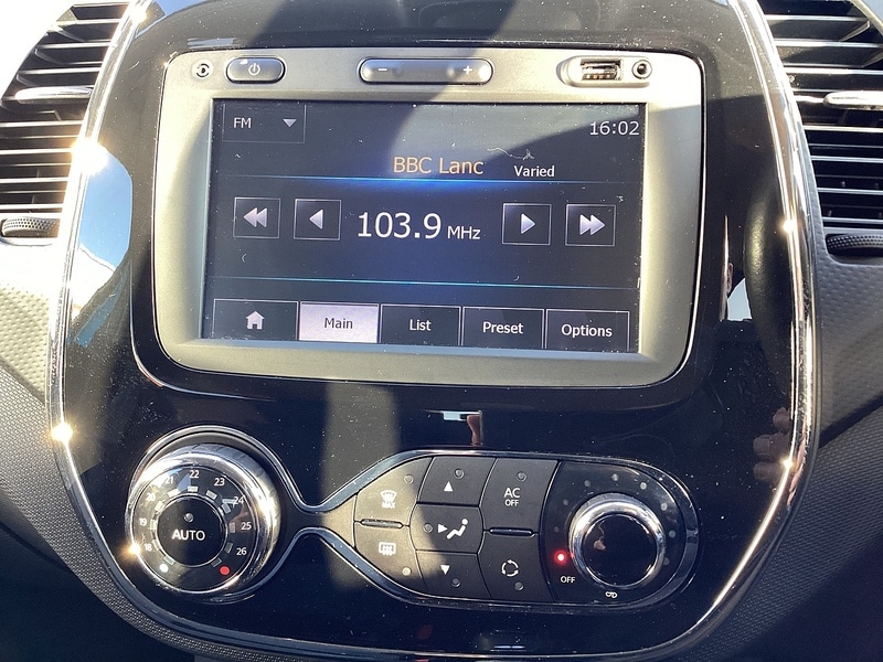 Used Renault Captur 2014 for sale - 77902397: Photo 11