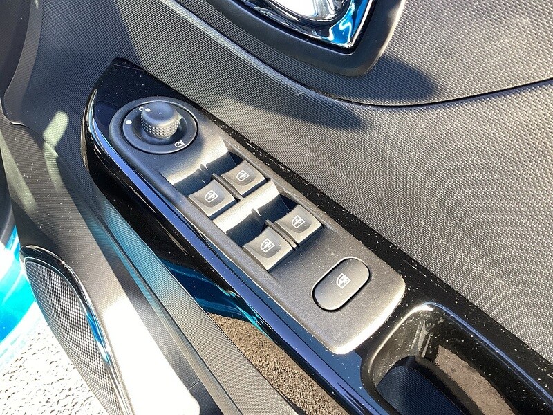 Used Renault Captur 2014 for sale - 77902397: Photo 26