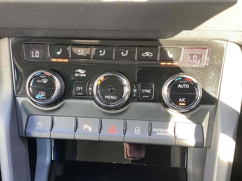 Used Skoda Karoq 2019 for sale - 77902501: Photo 33