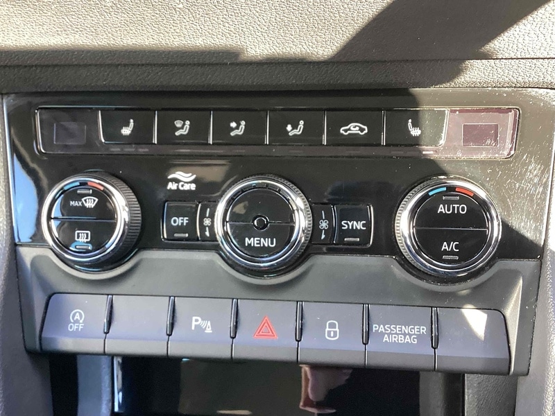 Used Skoda Karoq 2019 for sale - 77902501: Photo 9