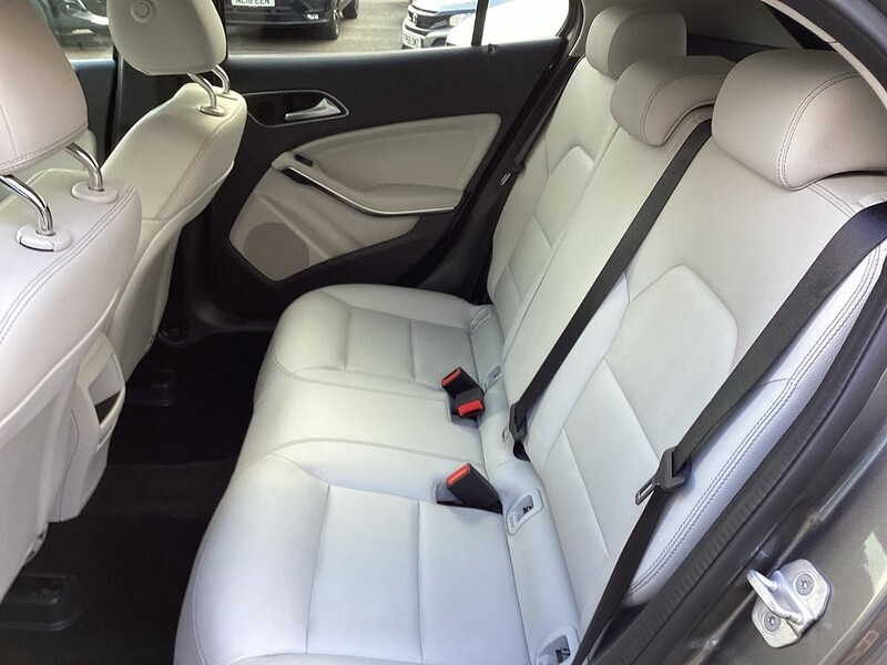 Used Mercedes-Benz GLA 2017 for sale - 77902381: Photo 28