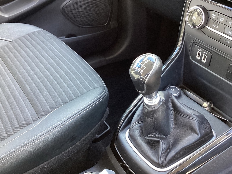 Used Ford Ecosport 2018 for sale - 77920888: Photo 29