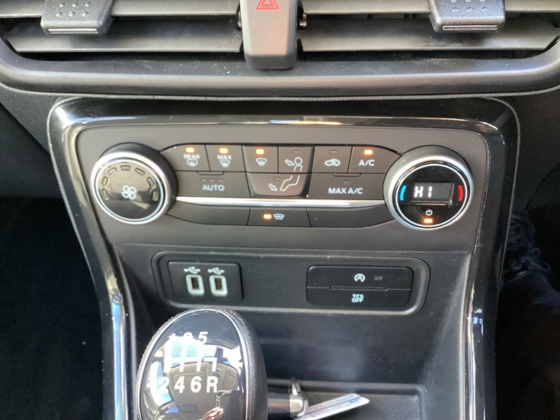 Used Ford Ecosport 2018 for sale - 77920888: Photo 34