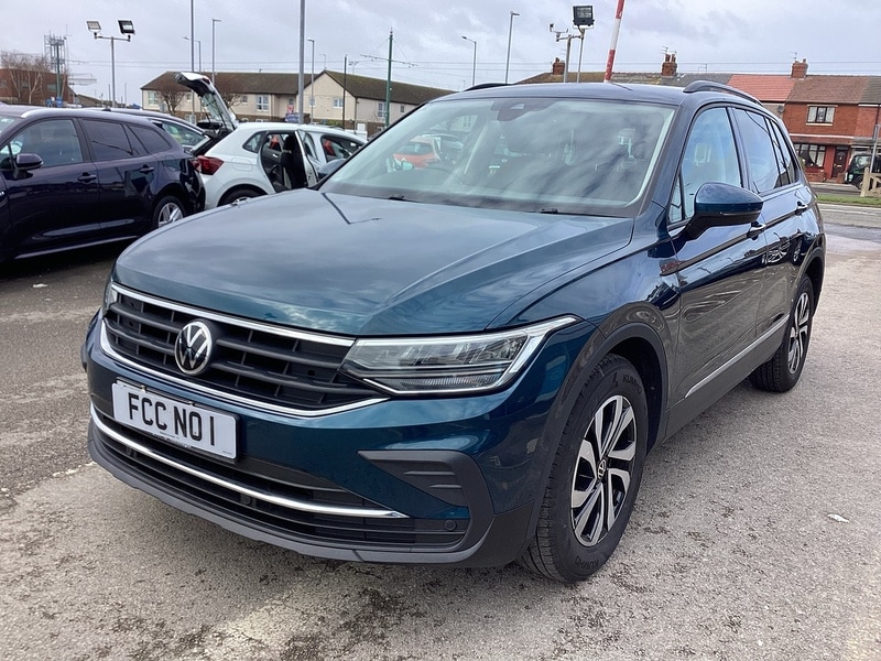 Used Volkswagen Tiguan 2021 for sale - 77902443: Photo 2