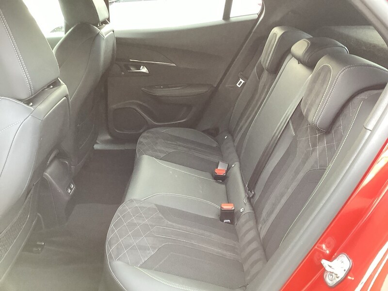 Used Peugeot E-2008 for sale - 77902413: Photo 31