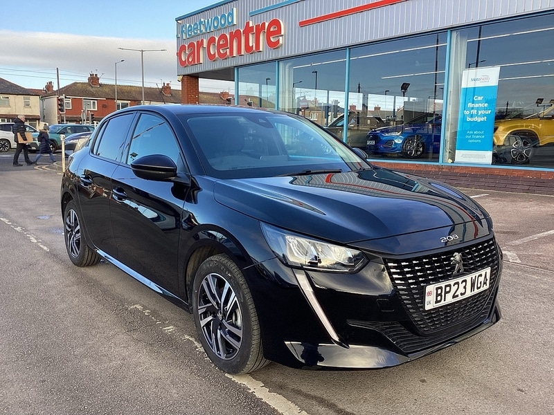 Used Peugeot 208 2023 for sale - 77902488: Photo 1