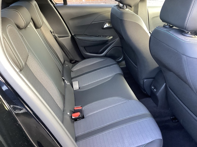 Used Peugeot 208 2023 for sale - 77902488: Photo 12