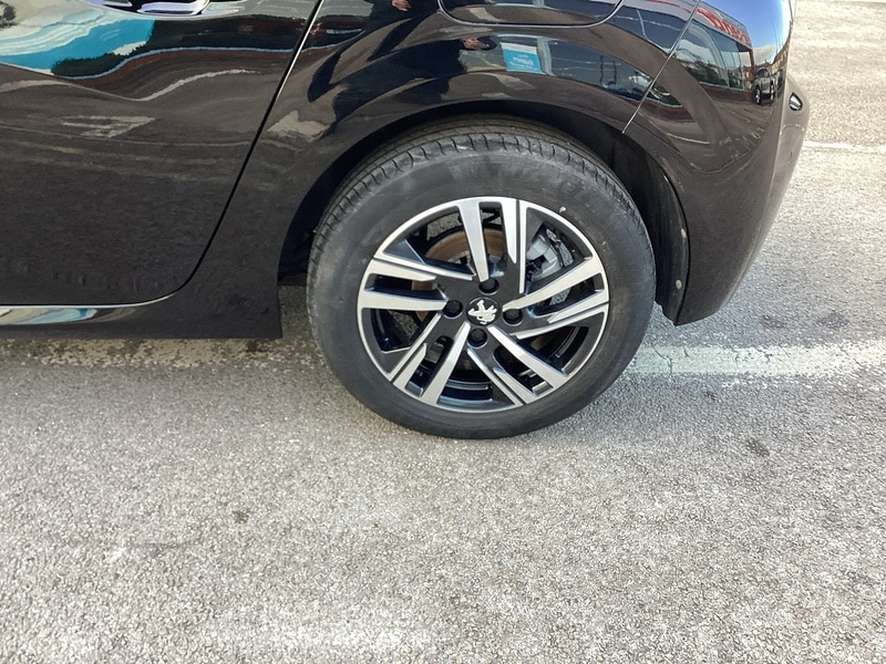 Used Peugeot 208 2023 for sale - 77902488: Photo 24