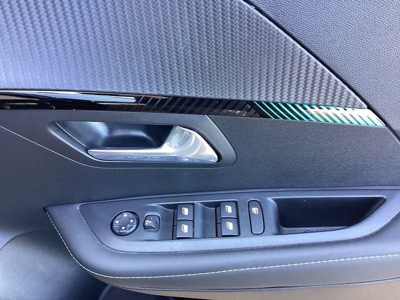 Used Peugeot 208 2023 for sale - 77902488: Photo 26