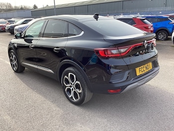 Used Renault Arkana 2023 for sale - 78709918: Photo
