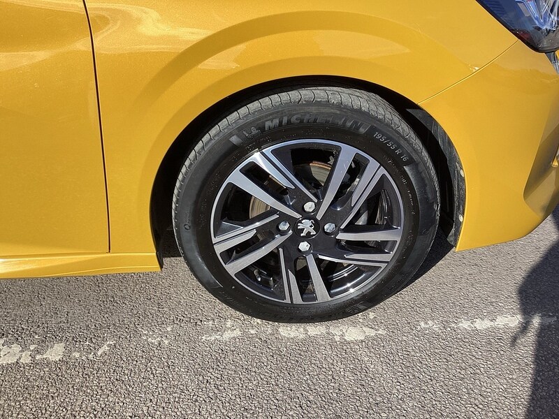 Used Peugeot 208 for sale - 78197462: Photo 25