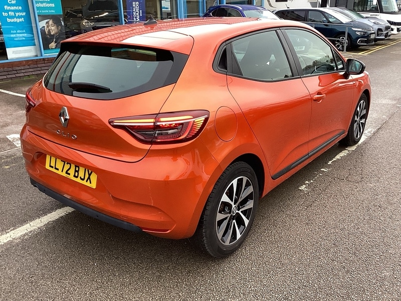 Used Renault Clio 2022 for sale - 77902478: Photo 5